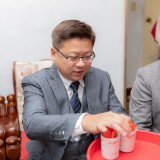 vv-222f8efd3b79e30ffb